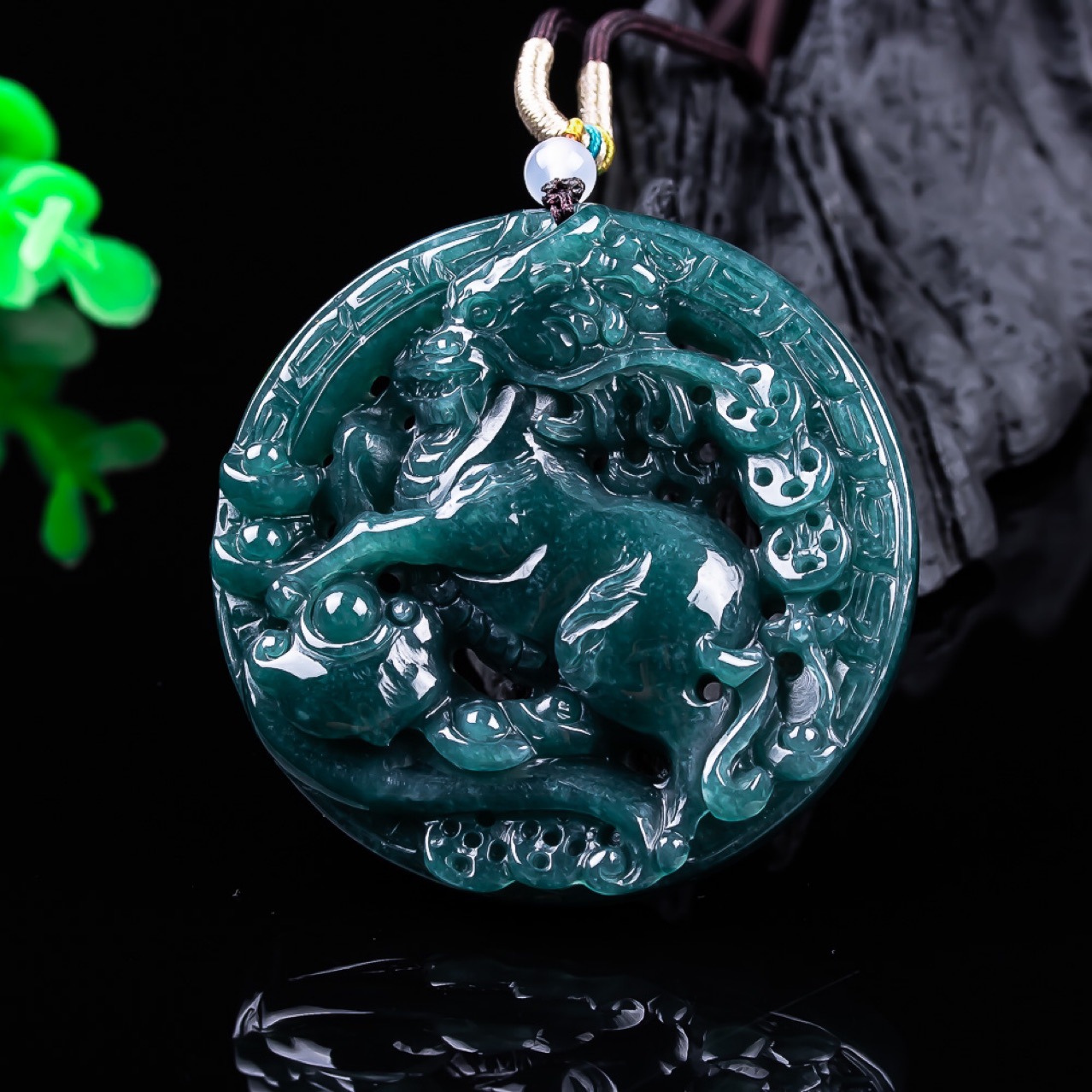 Women'S Fashion Gifts - Birmanya Jadeite Ejderha Kolye Taş Gerçek